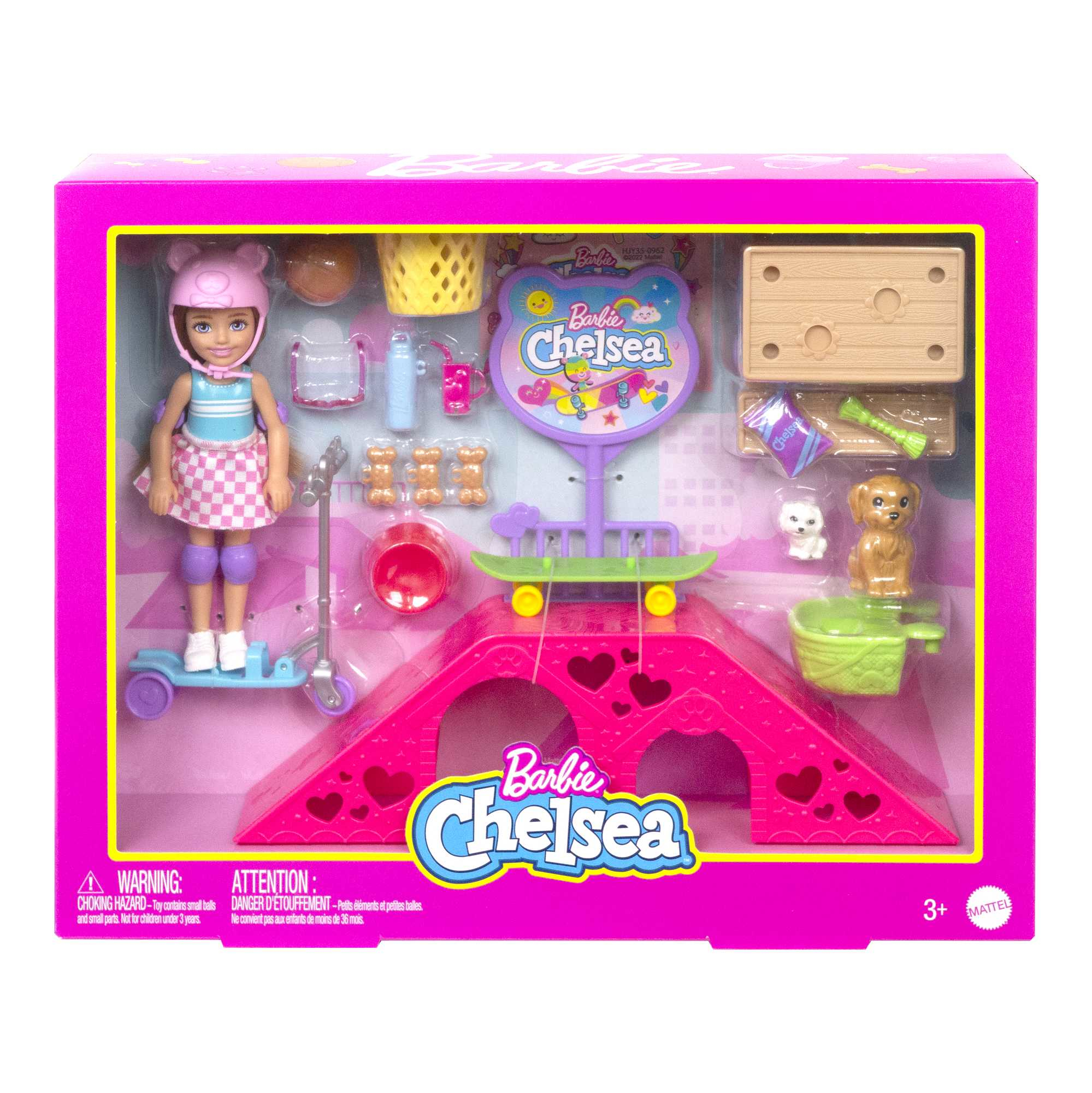 Barbie Chelsea Spielzeugset mit Puppe, Rollern, Hunden und Zubehör.