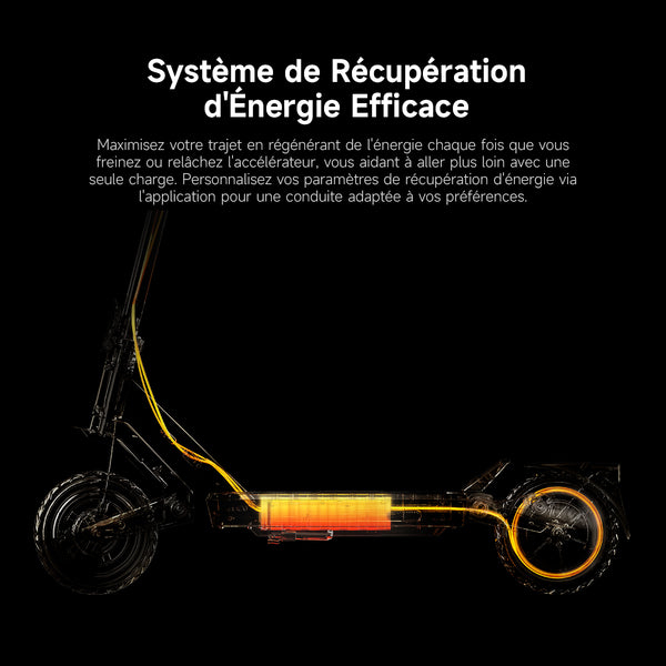 Elektroroller mit leuchtend orangefarbener Batterie und Verkabelung, hebt effizientes Energierückgewinnungssystem auf schwarzem Hintergrund hervor.