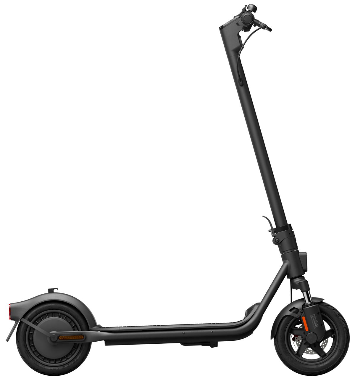 Uno scooter elettrico nero con manubrio, pedana e ruote è mostrato su sfondo bianco.