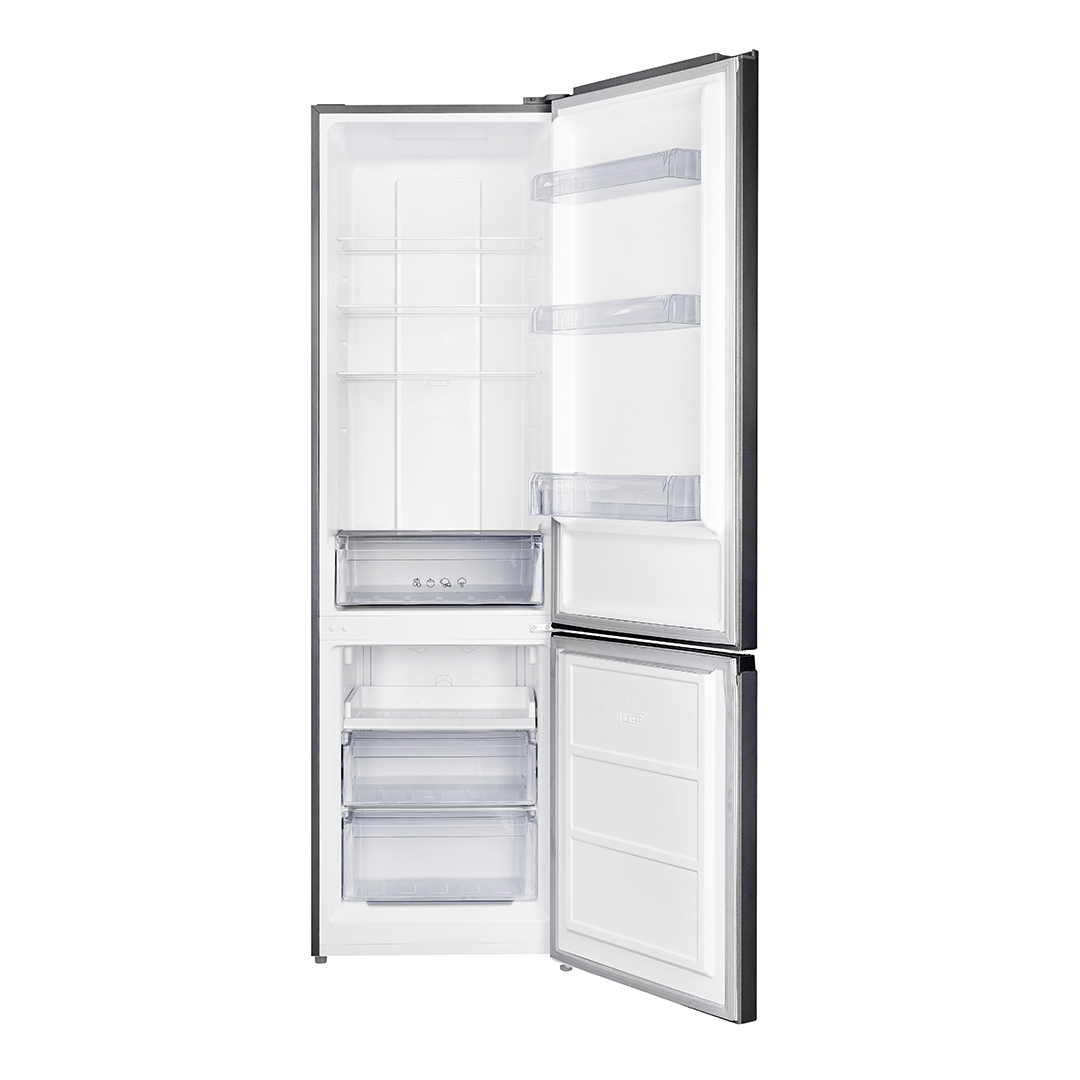 Refrigerador abierto con múltiples estantes y cajones. La puerta izquierda está completamente abierta.