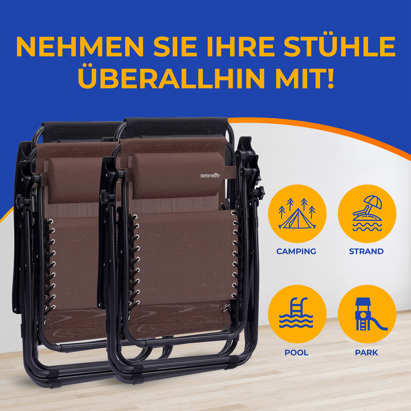 Zwei braune Klappstühle mit schwarzen Gestellen. Text und Symbole deuten auf die Verwendung beim Camping, Strand, Pool und Park hin.