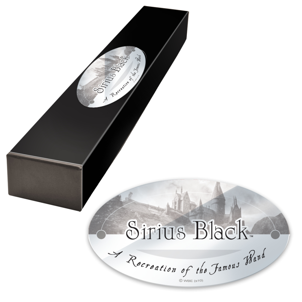 Caja negra con etiqueta ovalada que muestra 'Sirius Black' y un castillo.