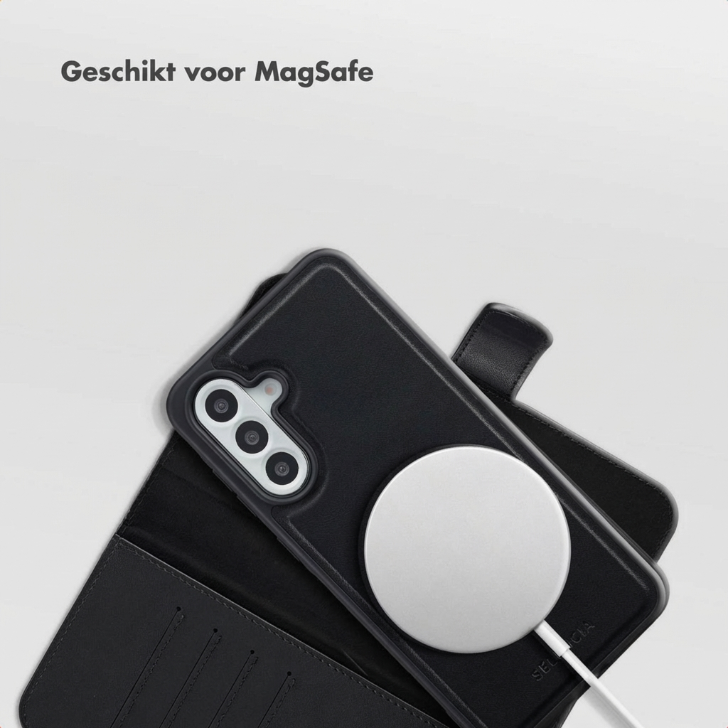 Custodia nera per telefono con caricatore MagSafe e fotocamera visibile.
