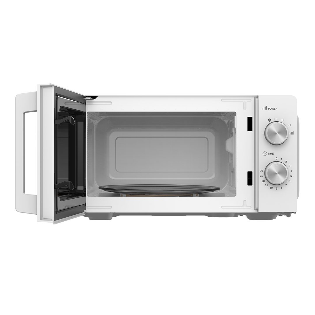 Un horno microondas blanco con la puerta abierta, revelando un interior gris oscuro y un plato giratorio de cristal negro. Tiene dos perillas de control plateadas a la derecha.