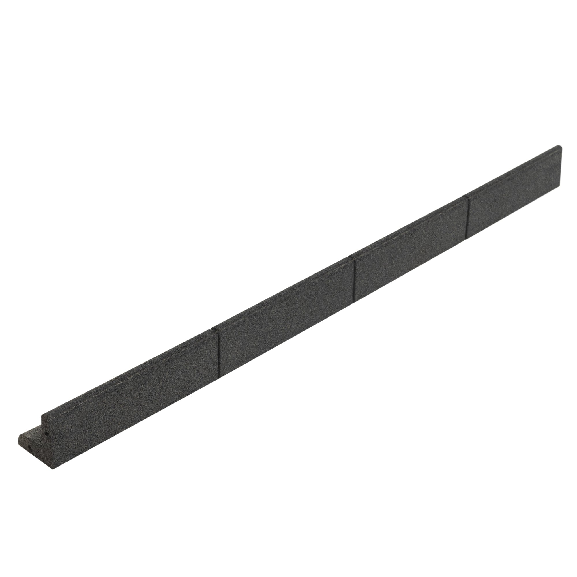 Un borde de jardín largo, gris oscuro y rectangular hecho de caucho reciclado, con una superficie texturizada, sobre un fondo blanco.