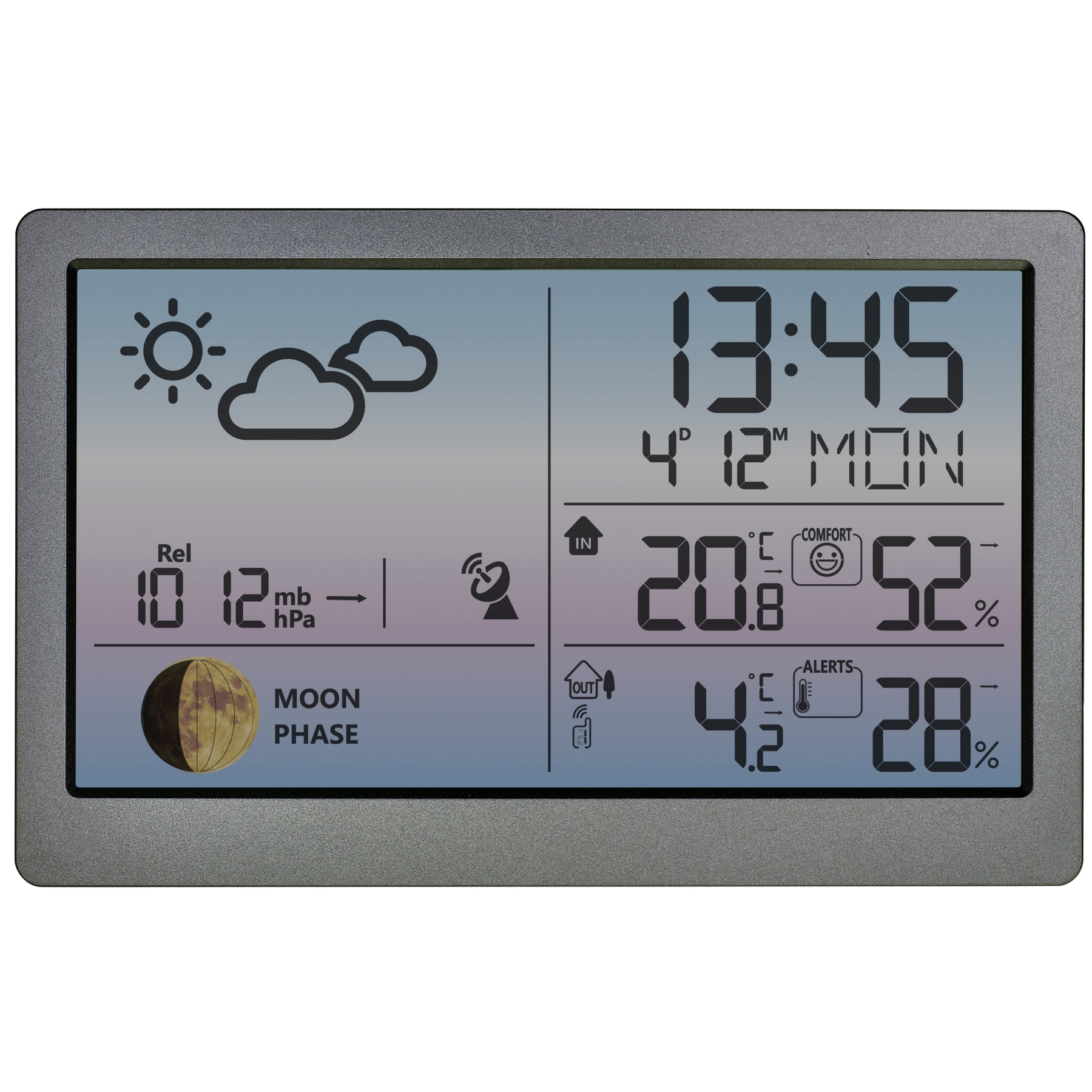 Eine Wetterstation zeigt Uhrzeit, Innen-/Außentemperatur, Luftfeuchtigkeit, Mondphase und Luftdruck an.
