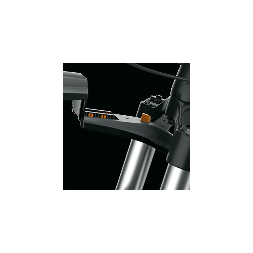 Ein Teil einer schwarzen Fahrradgabel mit orangefarbenen Akzenten und silbernen Gabelrohren.