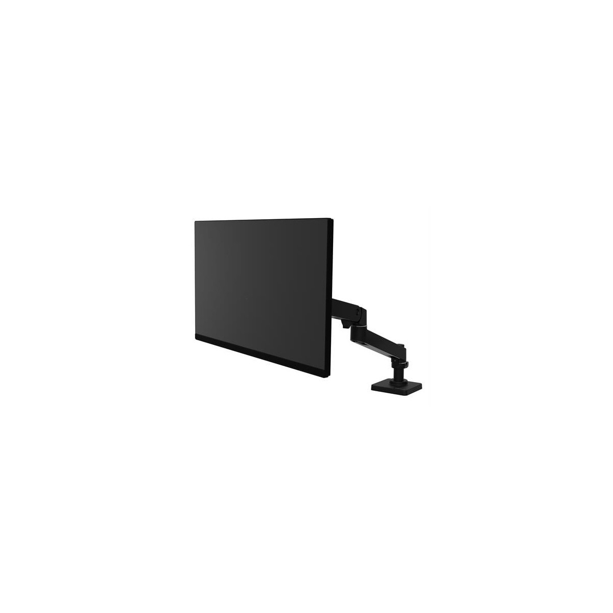 Un monitor di computer nero è attaccato a un braccio articolato da scrivania nero, leggermente angolato a sinistra su uno sfondo bianco.