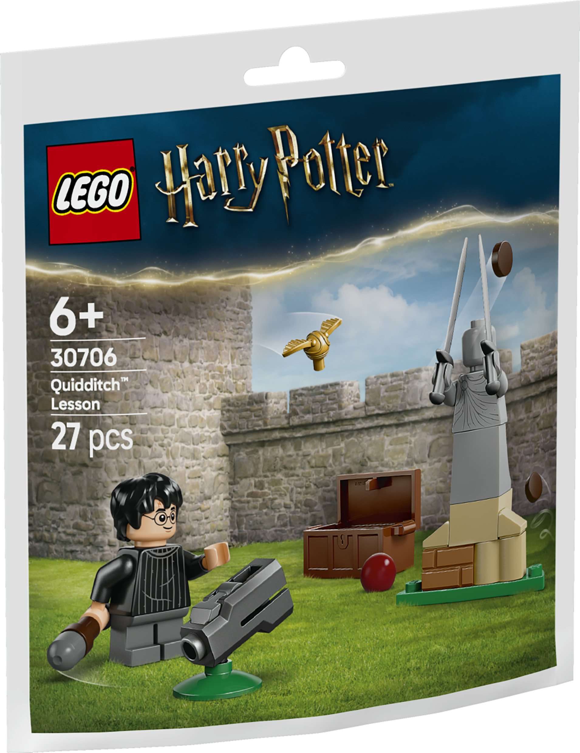 Harry, sandık, snitch ve antrenman figürü içeren Lego Harry Potter Quidditch seti.