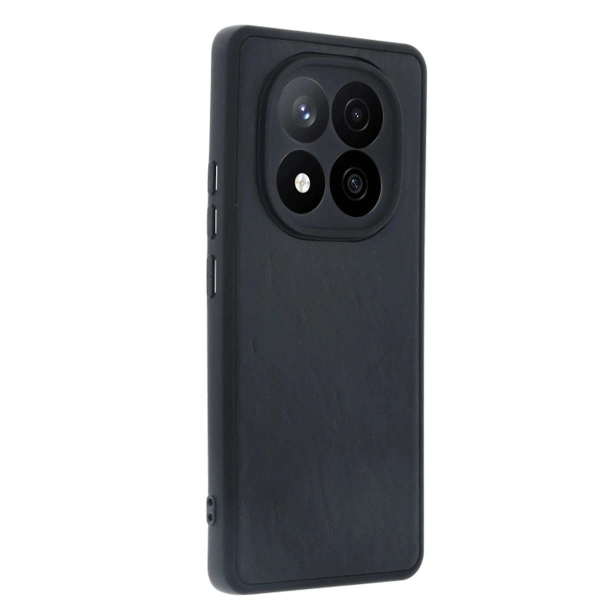 Arkada dört kamera lensi olan siyah telefon kılıfı.