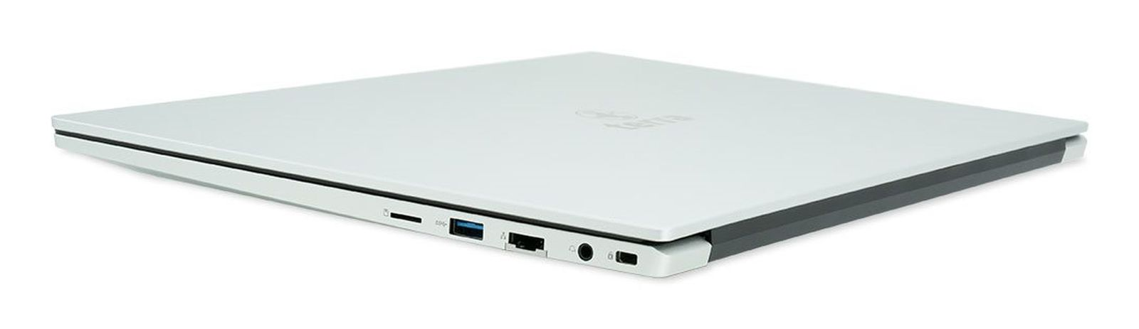 Ein weißes Laptop mit schwarzem Boden ist leicht schräg abgebildet und zeigt verschiedene Anschlüsse an der linken Seite.