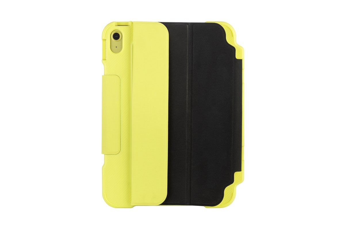 Una funda amarilla brillante para tableta con inserción negra sobre fondo blanco.