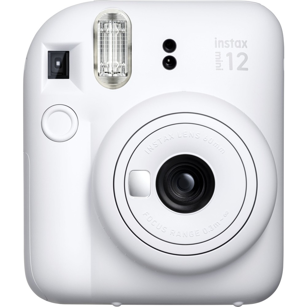 Lensli ve flaşlı beyaz bir Instax Mini 12 anlık kamerası.