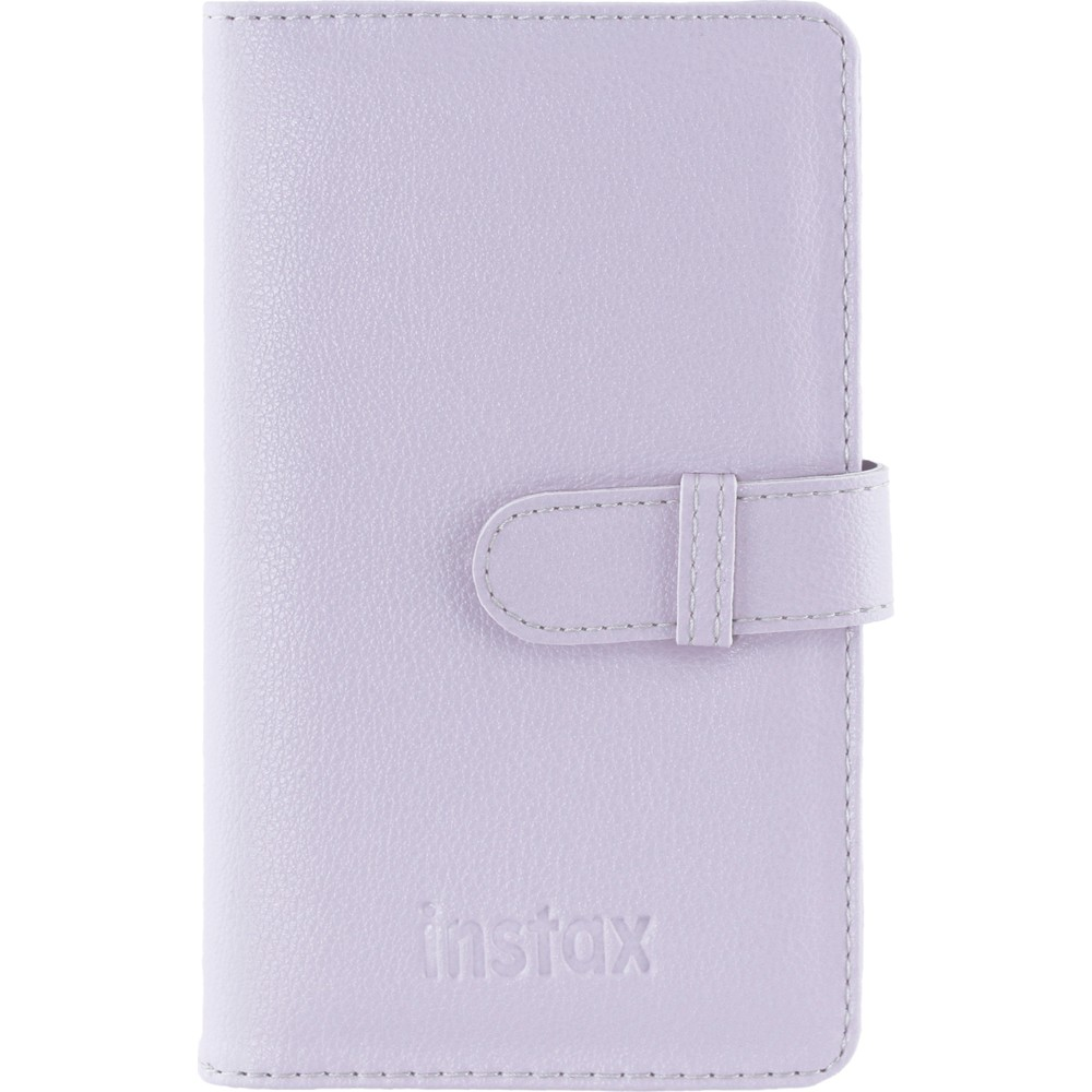 Tokalı, açık mor renkli Instax kılıfı beyaz arka planda gösterilmektedir.