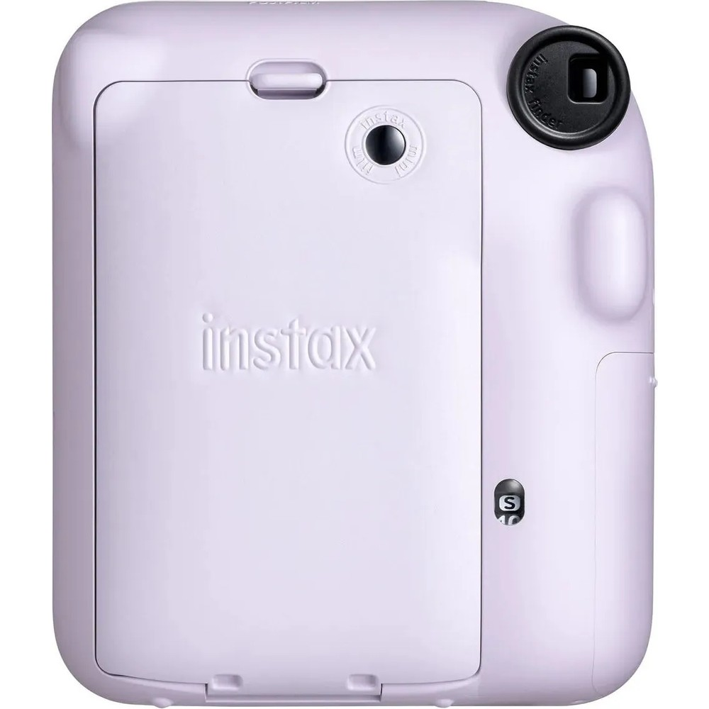Görüş alanı ve film kapağı olan açık leylak rengi Instax anında fotoğraf makinesinin arkası.