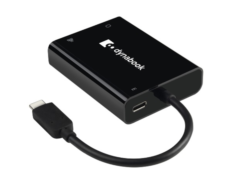 Czarny hub USB-C Dynabook z podłączonym kablem i złączem USB-C.