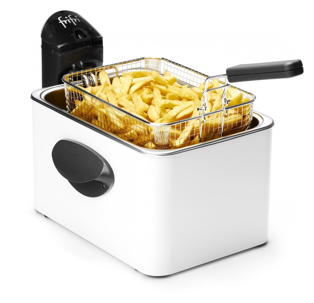 Eine weiße Fritteuse, gefüllt mit goldenen Pommes frites in einem Drahtkorb.