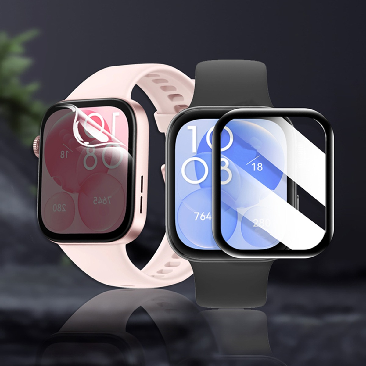 Due smartwatch, una rosa e una nera, con protezioni schermo.