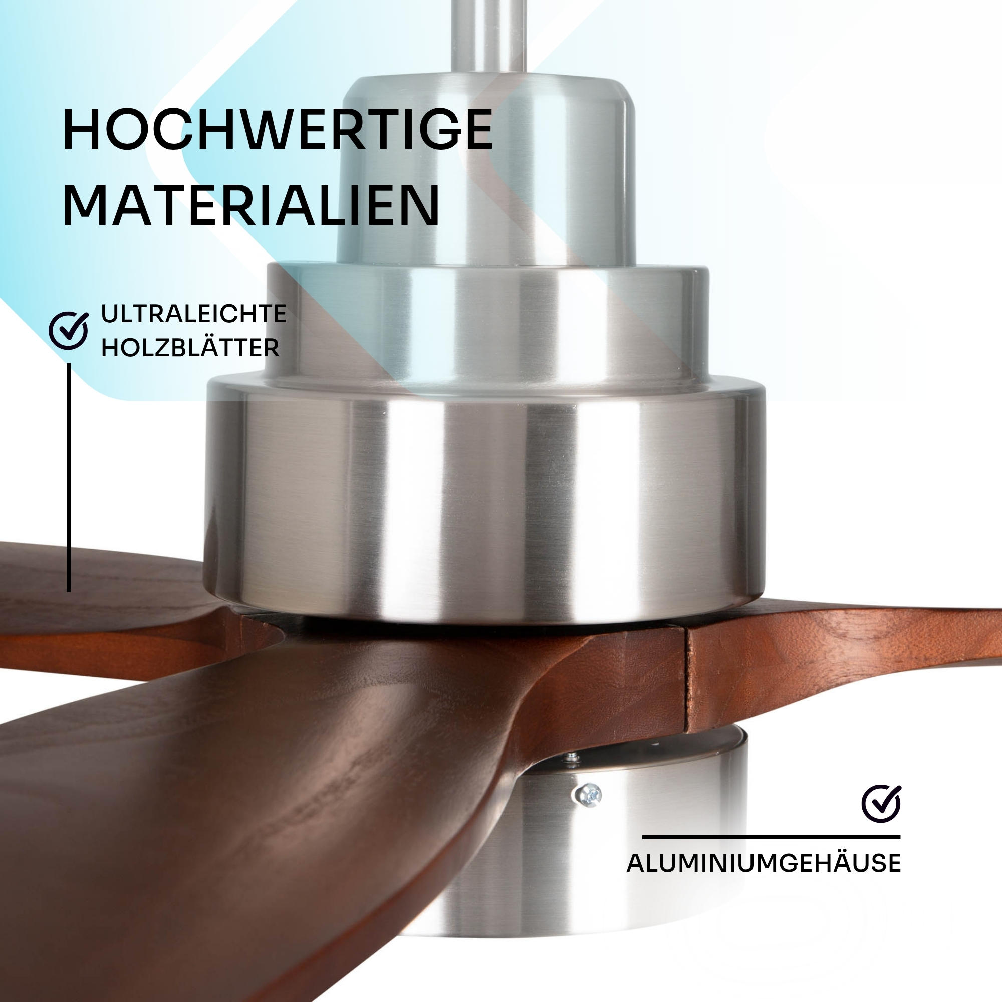 Deckenventilator mit Holzblättern und Aluminiumgehäuse.