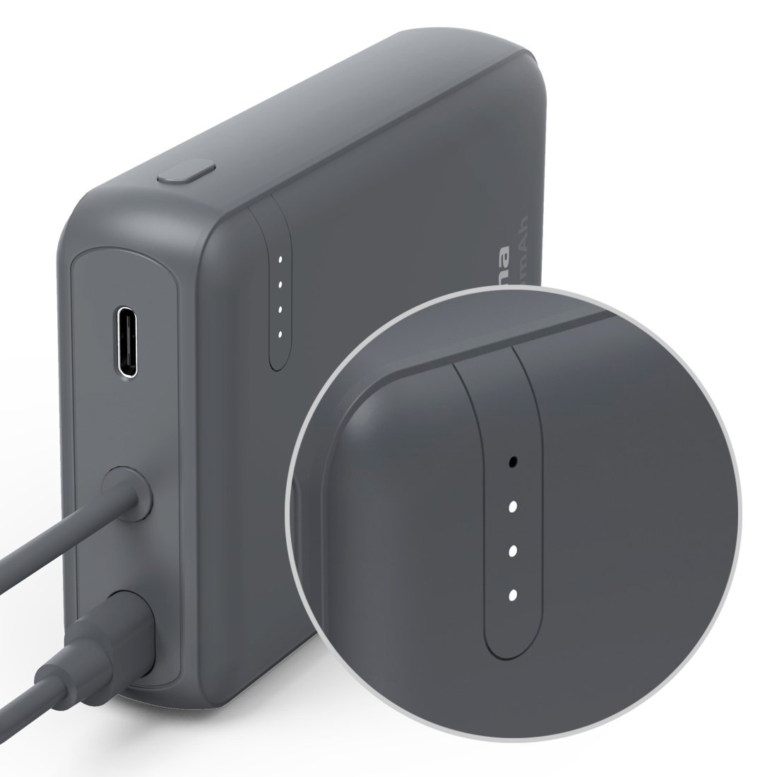 Szary power bank z portem USB-C i wskaźnikami ładowania.