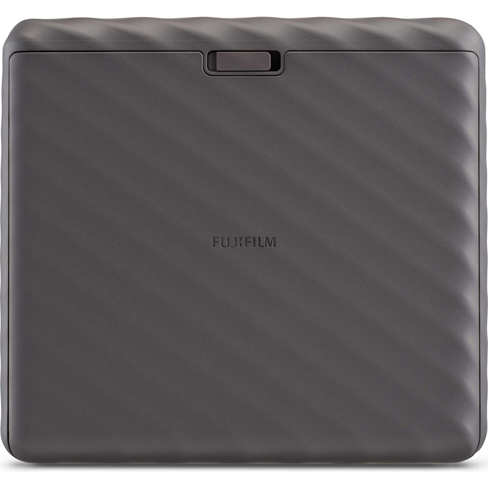 FUJIFILM logolu, oluklu yüzeye sahip koyu gri, dikdörtgen cihaz.