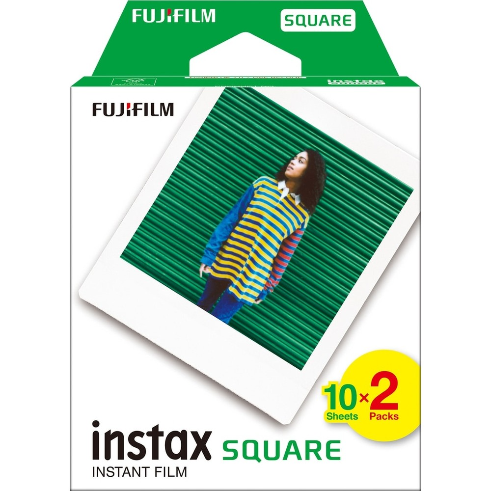 Fuj Fujifilm Instax Square anında film kutusu, yeşil arka plana karşı bir kadın resmi.