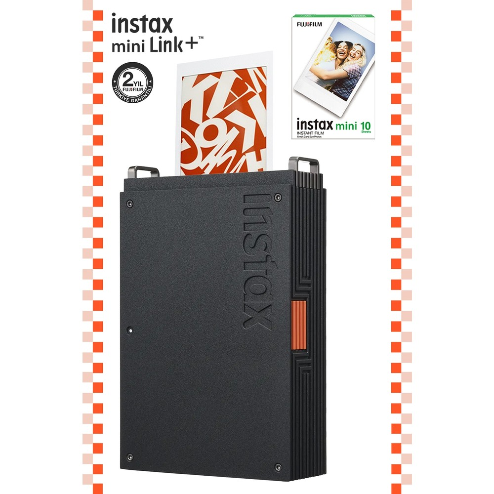 Tek basılı fotoğrafı ve bir paket filmi olan siyah Instax Mini Link+ yazıcı.