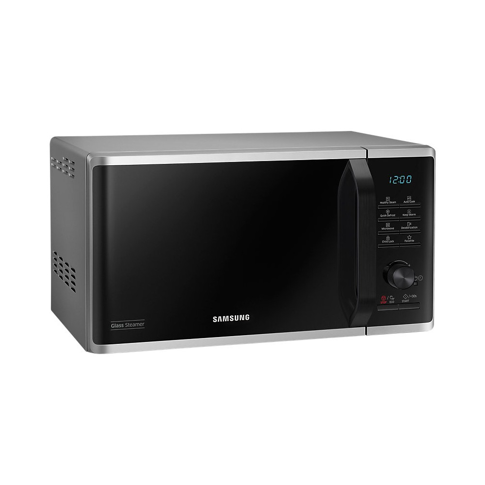 Gümüş ve siyah Samsung mikrodalga fırın, dijital ekranı ve kontrol paneli ile.