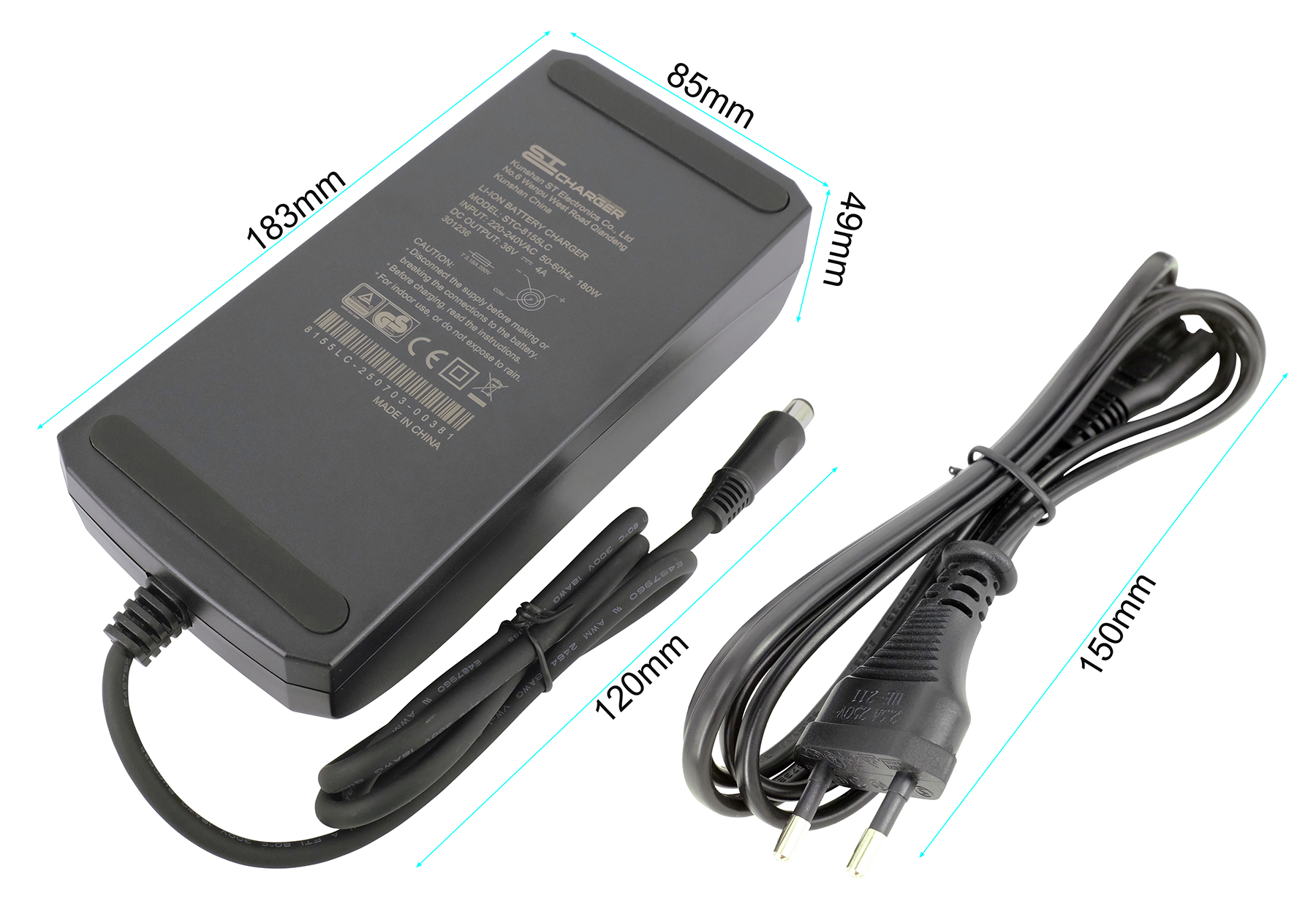 Ein schwarzes Ladegerät mit Kabeln und Maßen. Der Stecker ist in Europa.