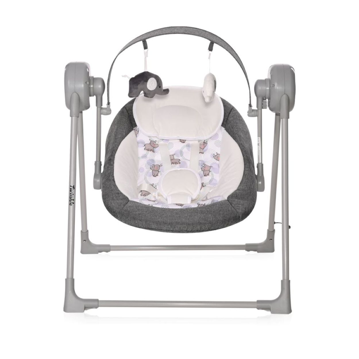 Ein grauer Babywippen mit weißen und lila Tiermotiven und Spielzeug.