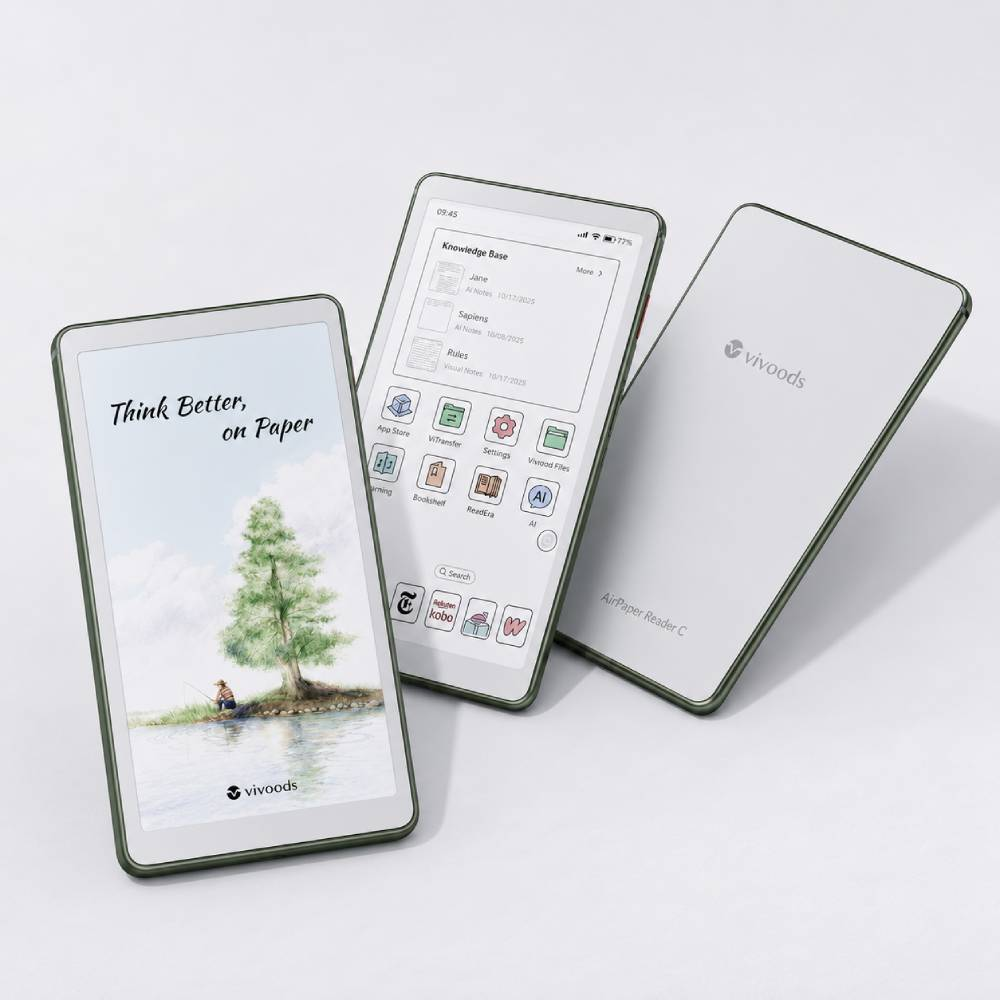 Trois liseuses VIVOODS. L'une montre une scène de lac, les autres une interface avec des applications.