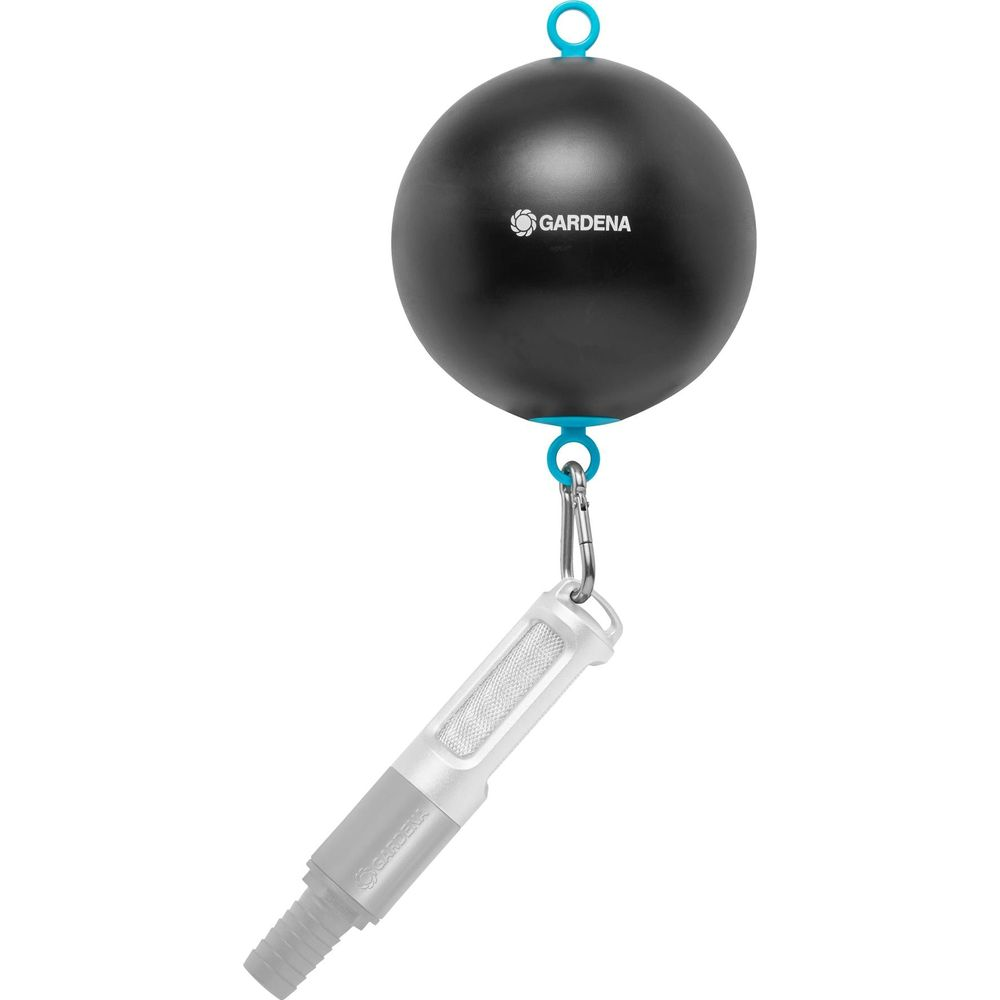 Palla nera con logo Gardena, appesa a un anello blu e moschettone.