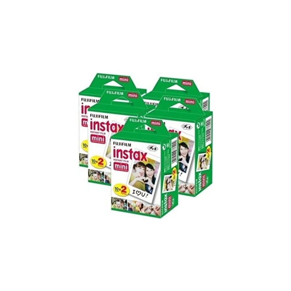 Ön yüzünde insan resimleri olan dört yeşil Fujifilm Instax Mini film paketi.