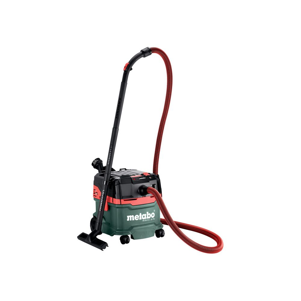 Un aspirapolvere industriale Metabo verde e nero con tubo rosso e bocchetta per pavimenti.