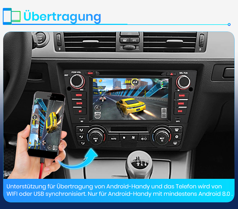 Ein Handy wird per USB an das Autoradio angeschlossen, das ein Rennspiel anzeigt.