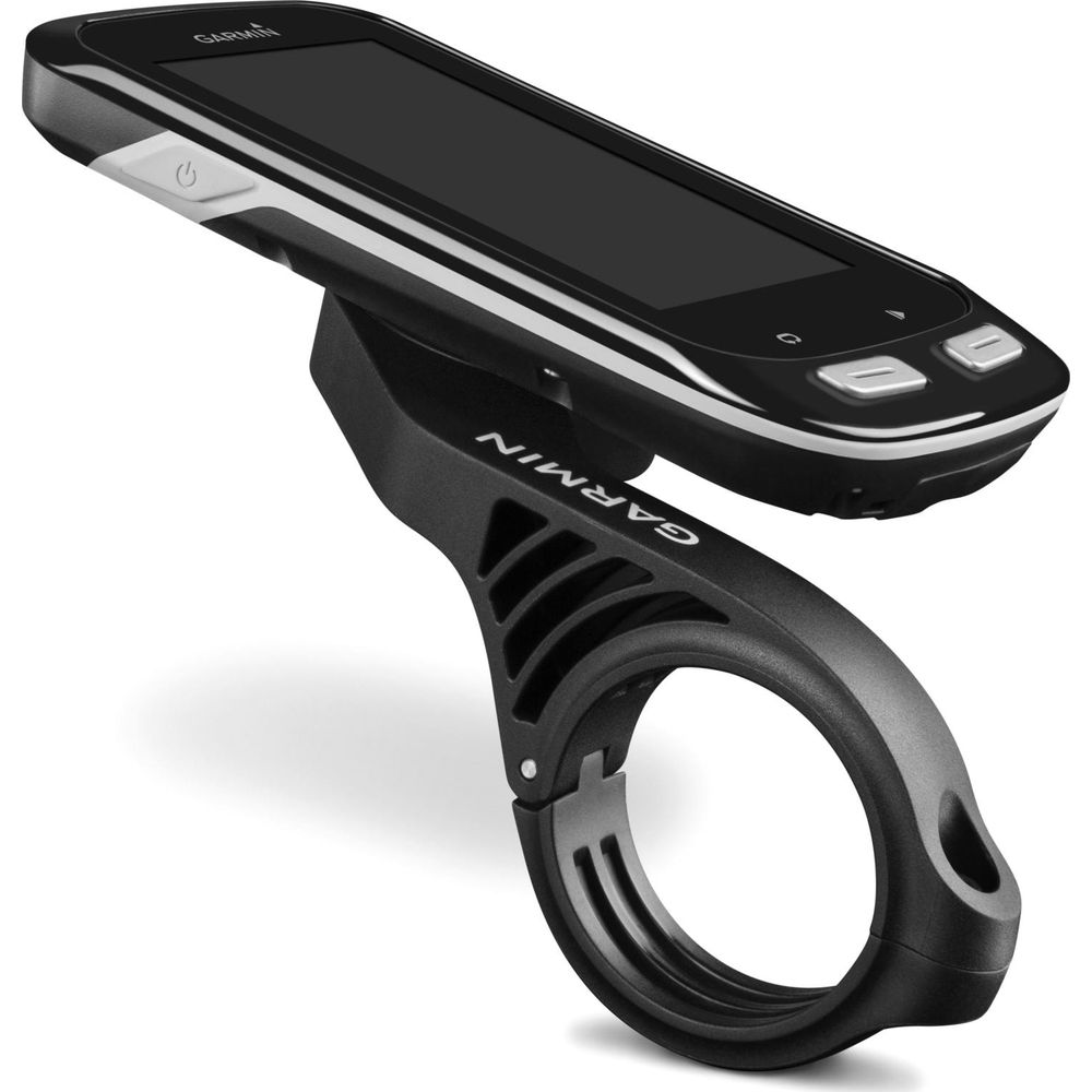 Ciclocomputador GPS Garmin negro acoplado a un soporte de manillar negro.