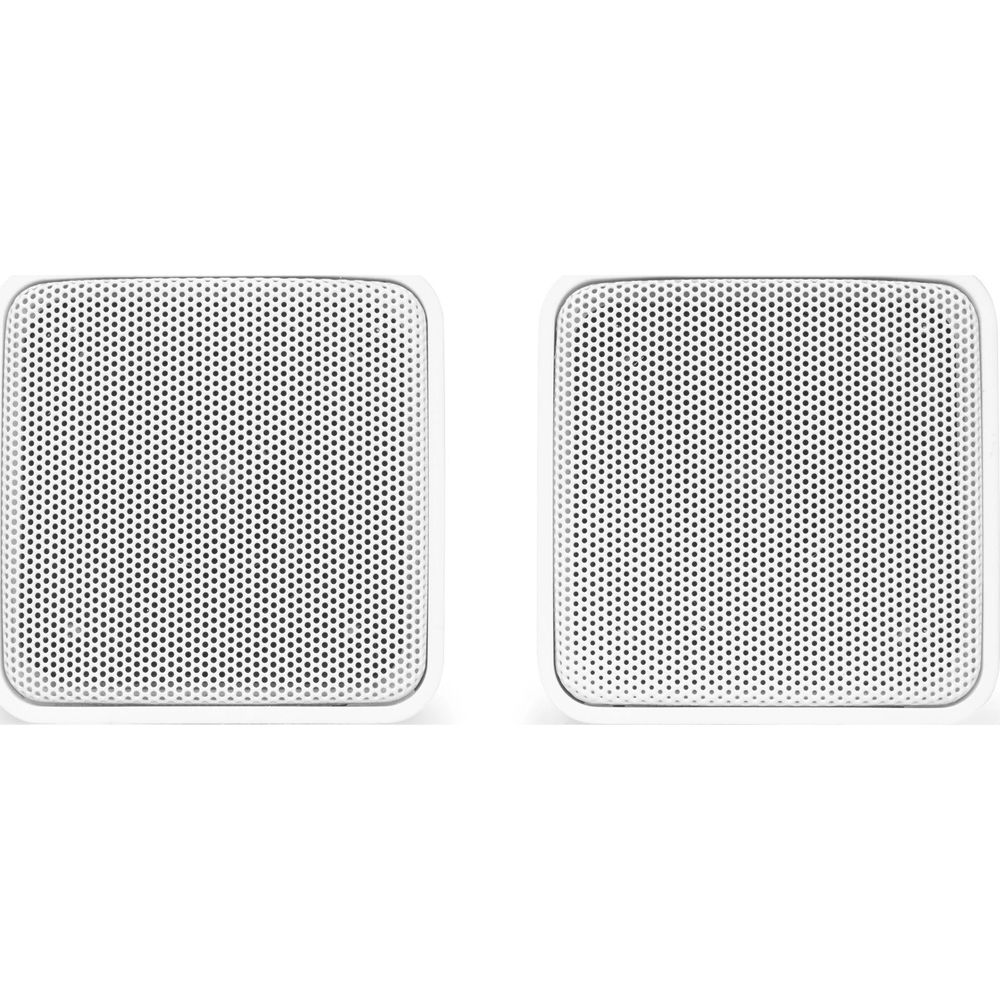 Dos altavoces cuadrados blancos uno al lado del otro.