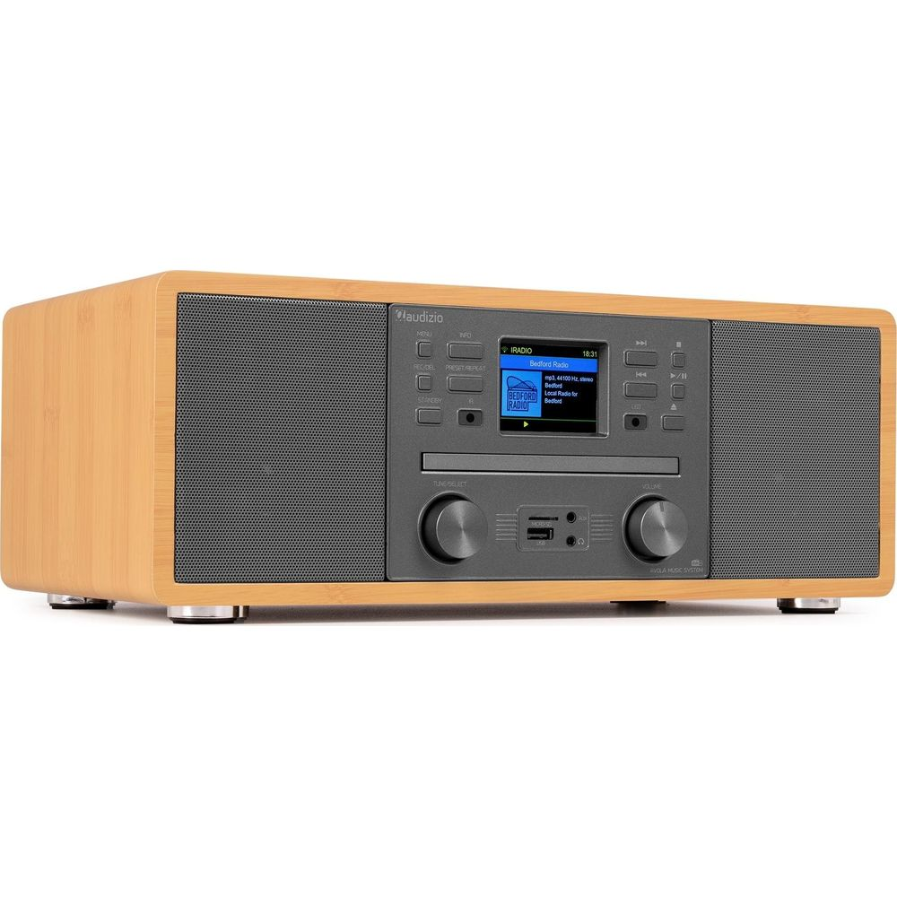 Una radio Audizio con carcasa de madera, altavoces, ranura para CD, puertos USB y pantalla.