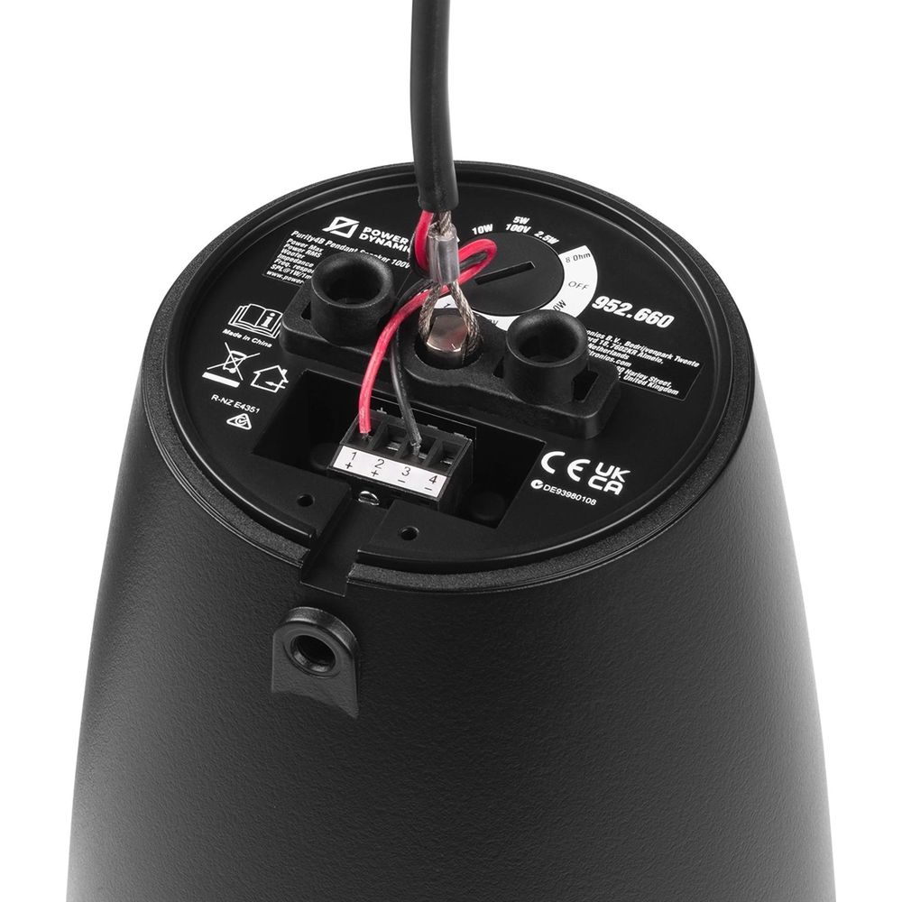 Terminal de altavoz negro con cables, terminales de tornillo y marca CE.
