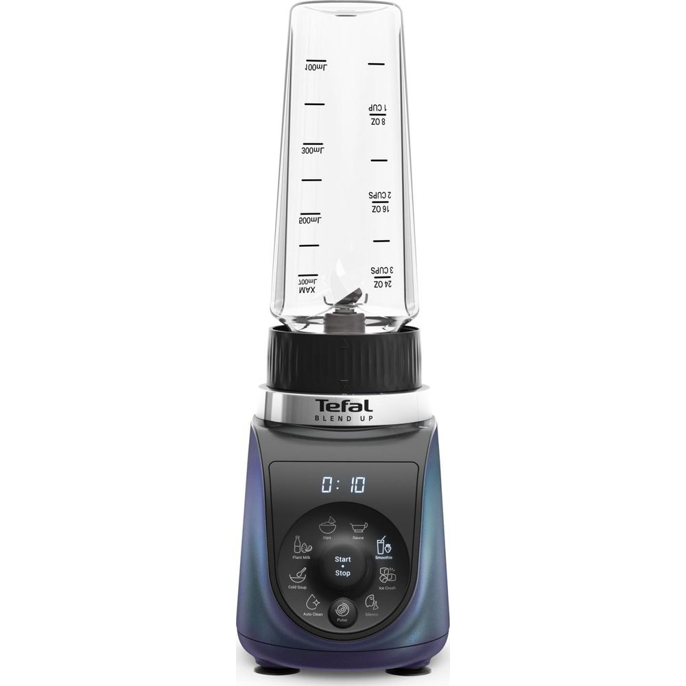 Un frullatore Tefal Blendforce con misurino e controlli digitali.