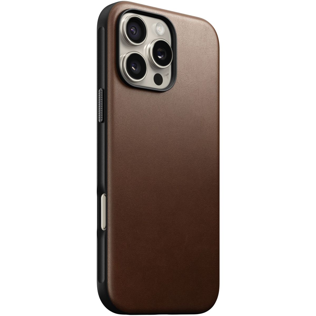 Custodia marrone per telefono con tripla fotocamera su sfondo bianco.