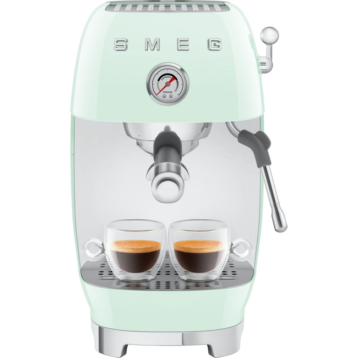 Eine mintgrüne Espressomaschine mit zwei Kaffeetassen und einem Manometer.