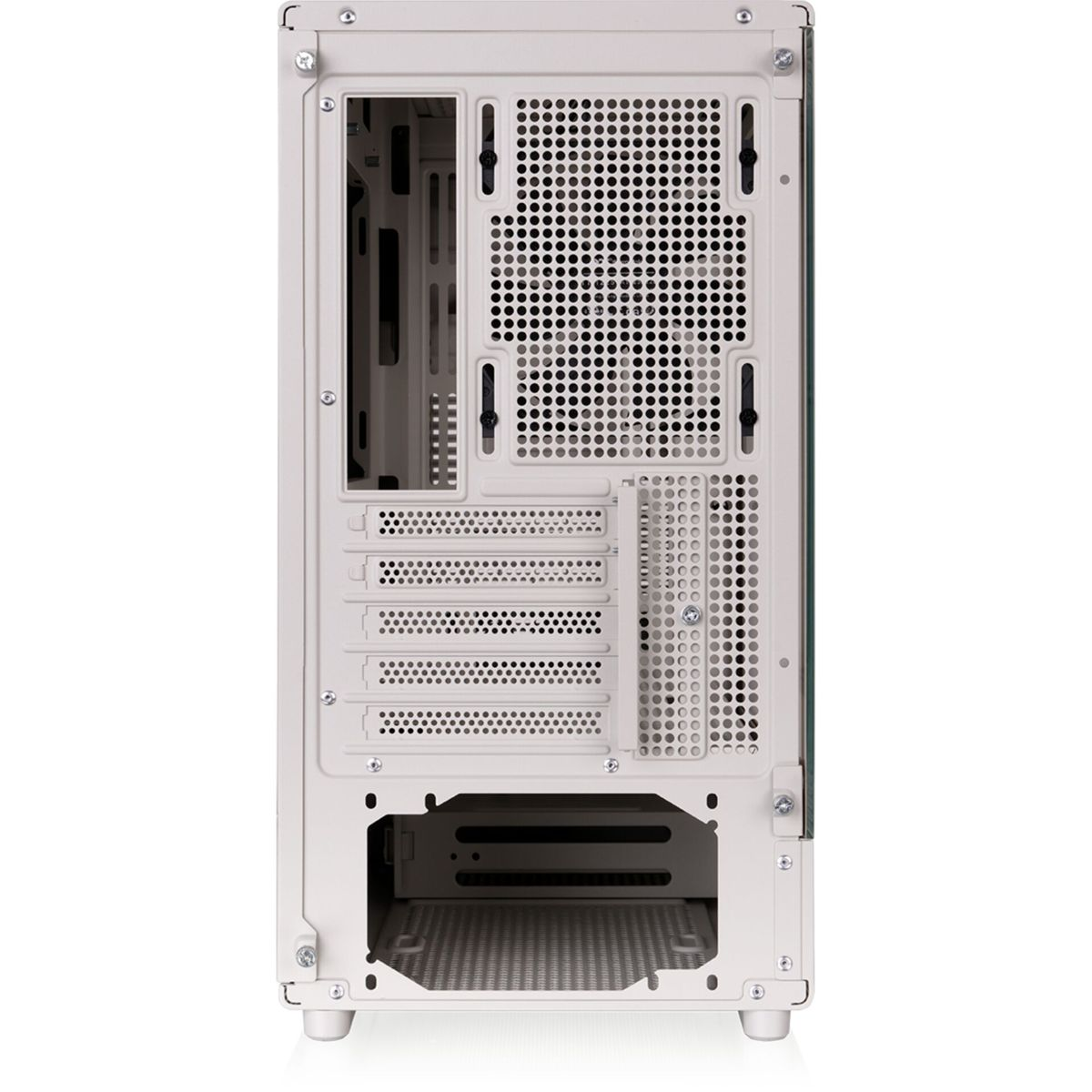 Parte trasera de una caja de ordenador blanca con ranuras de ventilación y puertos.