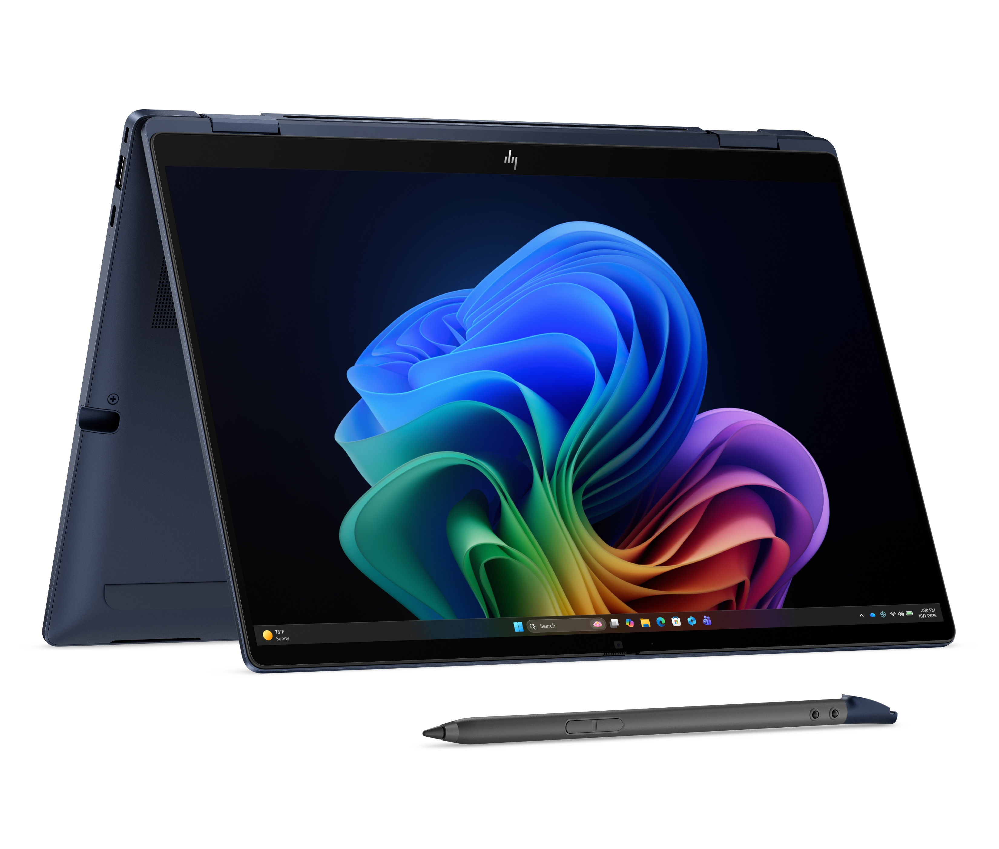 Un laptop blu scuro, aperto con uno sfondo colorato. Una penna stilografica è posizionata davanti.