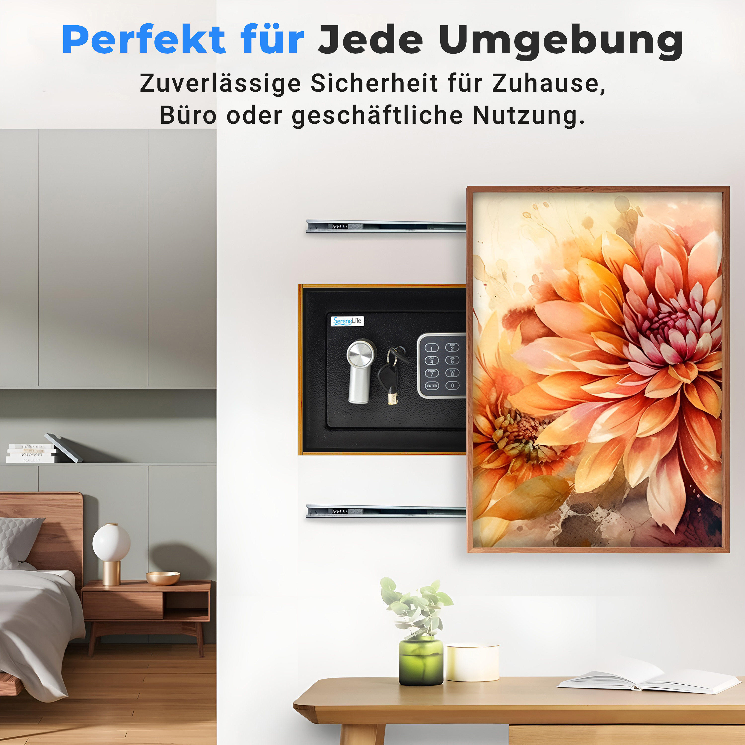 Ein schwarzer Safe mit Zahlenfeld und Schlüssel hängt an der Wand neben einem Blumenbild.