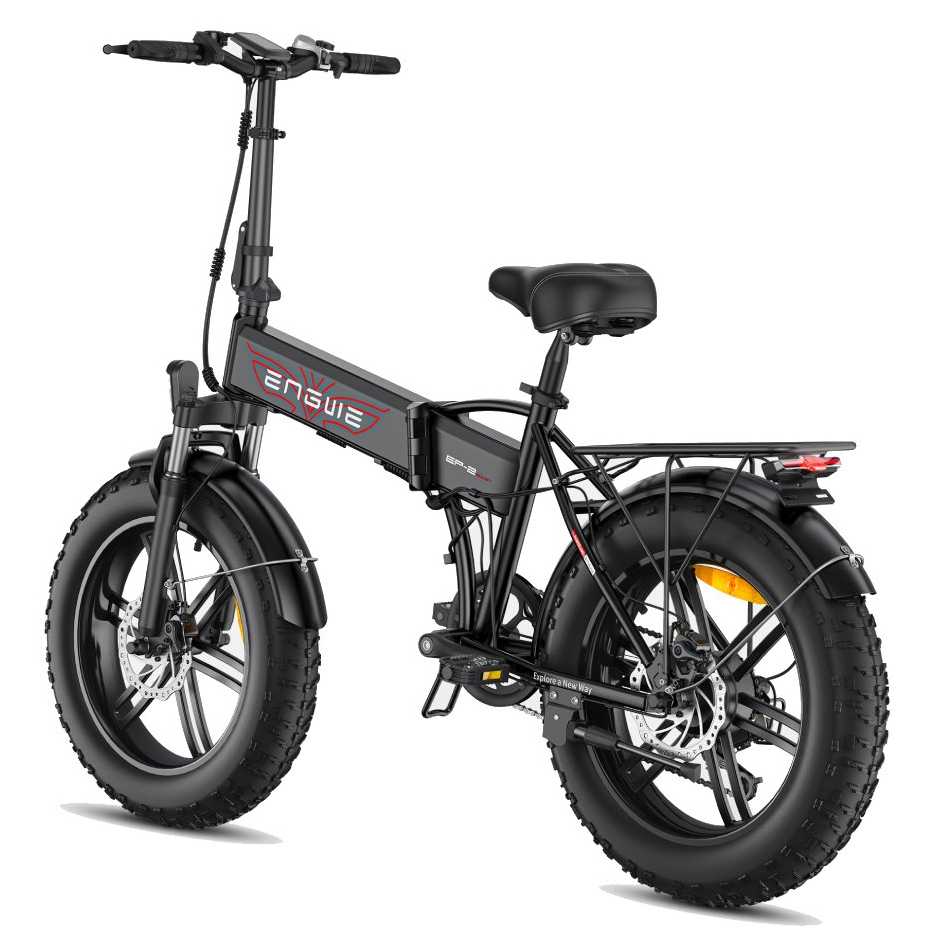 Ein schwarzes faltbares E-Bike mit breiten Reifen und einem Gepäckträger.