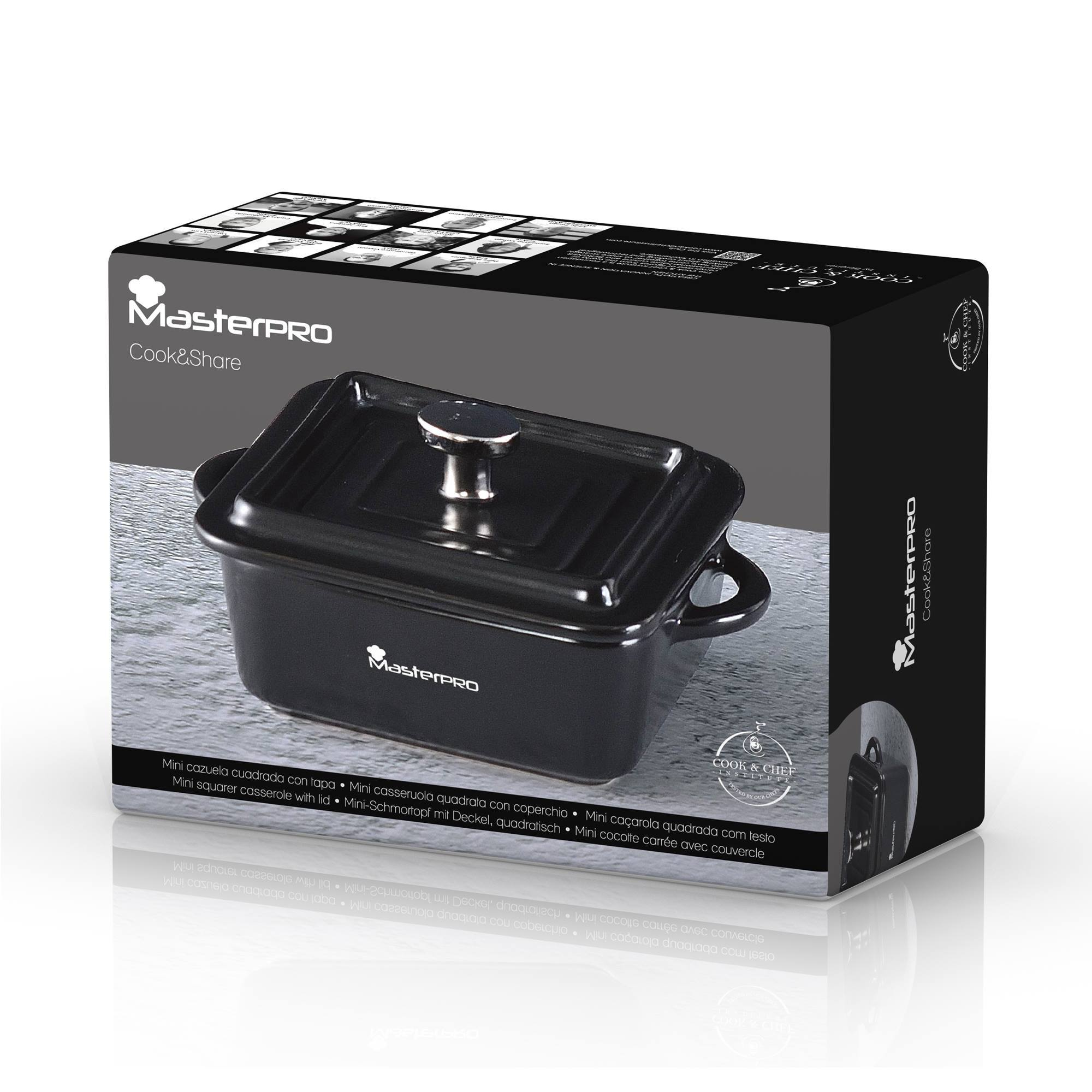 Mini cazuela cuadrada MasterPRO negra con tapa sobre una superficie gris.