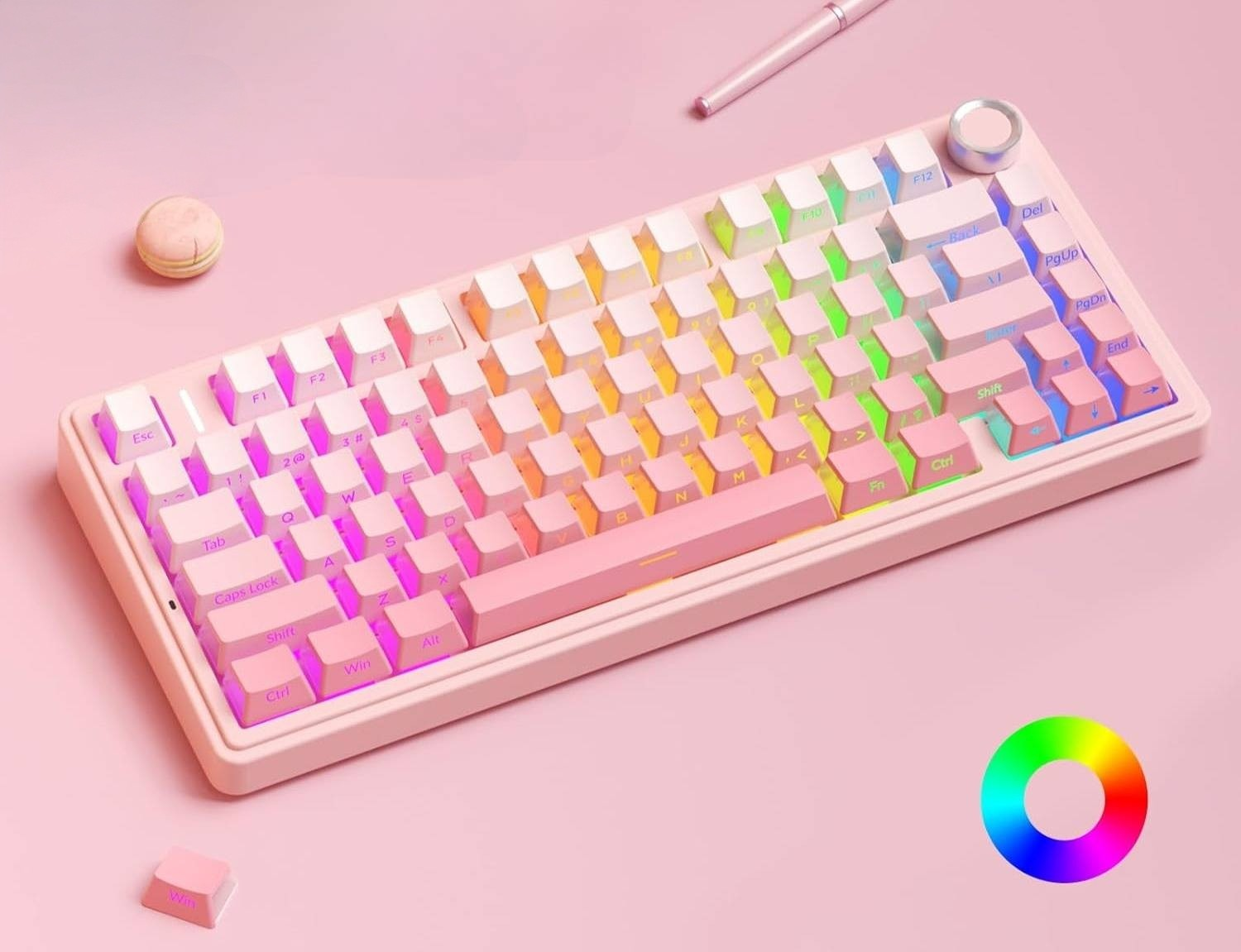 Różowa klawiatura z podświetleniem RGB na różowym tle.