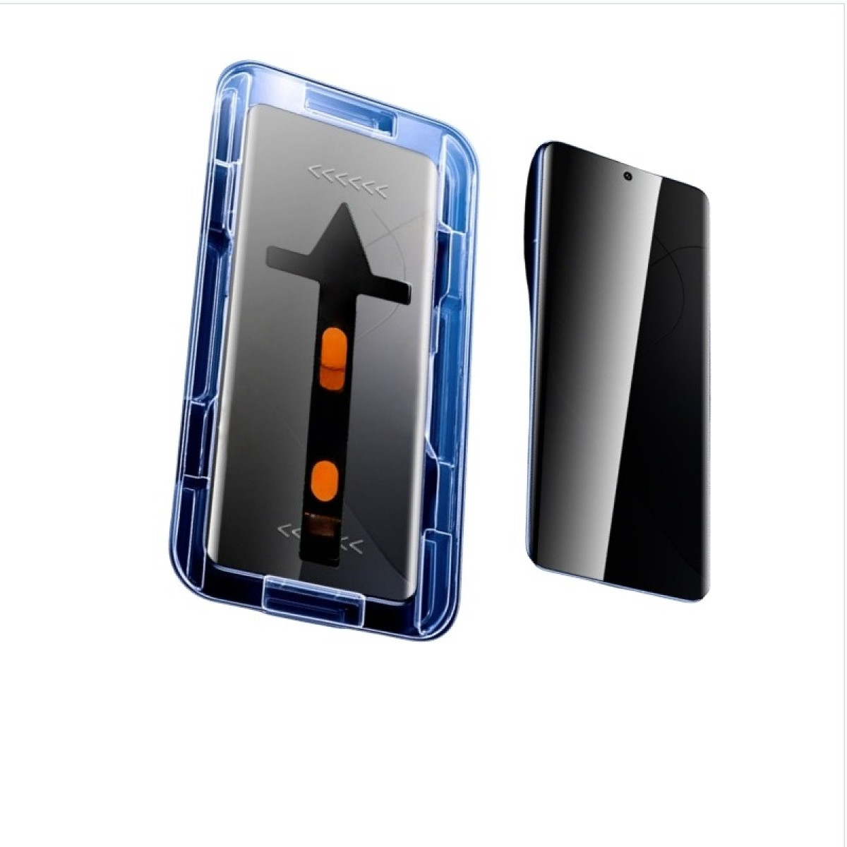Uno smartphone nero giace accanto a un modello blu con proteggi schermo.