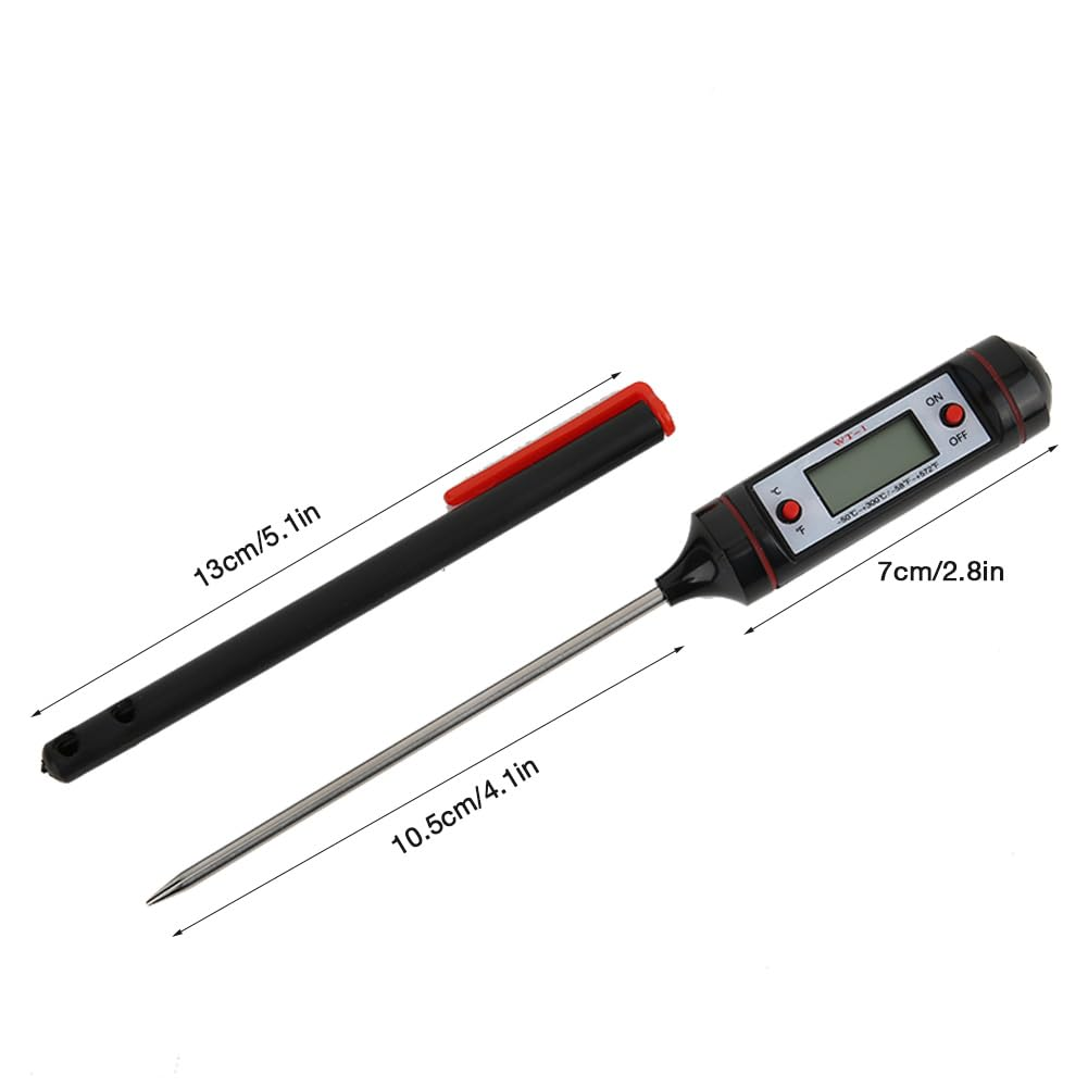 Ein schwarzer Stift mit roter Kappe und ein digitales Thermometer liegen nebeneinander.